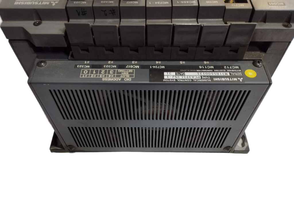 Rack de cartes MITSUBISHI